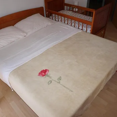 Spacious Elek, City * Zadar