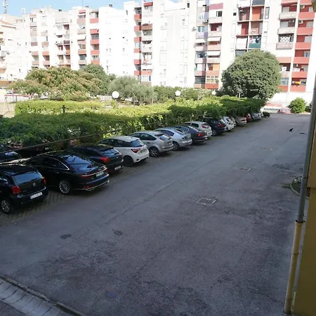 Spacious Elek, City Lägenhet Zadar